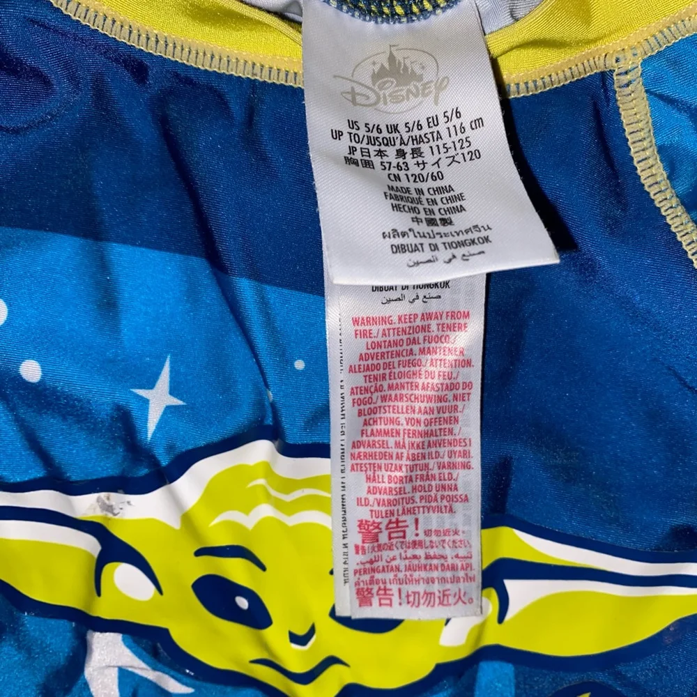 Boys Disney Star Wars Baby Yoda Rash Guard Size 5/6 Blue